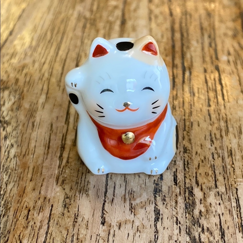 Japanese Miniature Ceramic Good Luck Figurines-Fukusuke, Maneki Neko, Otafuku - Picture 4 of 15